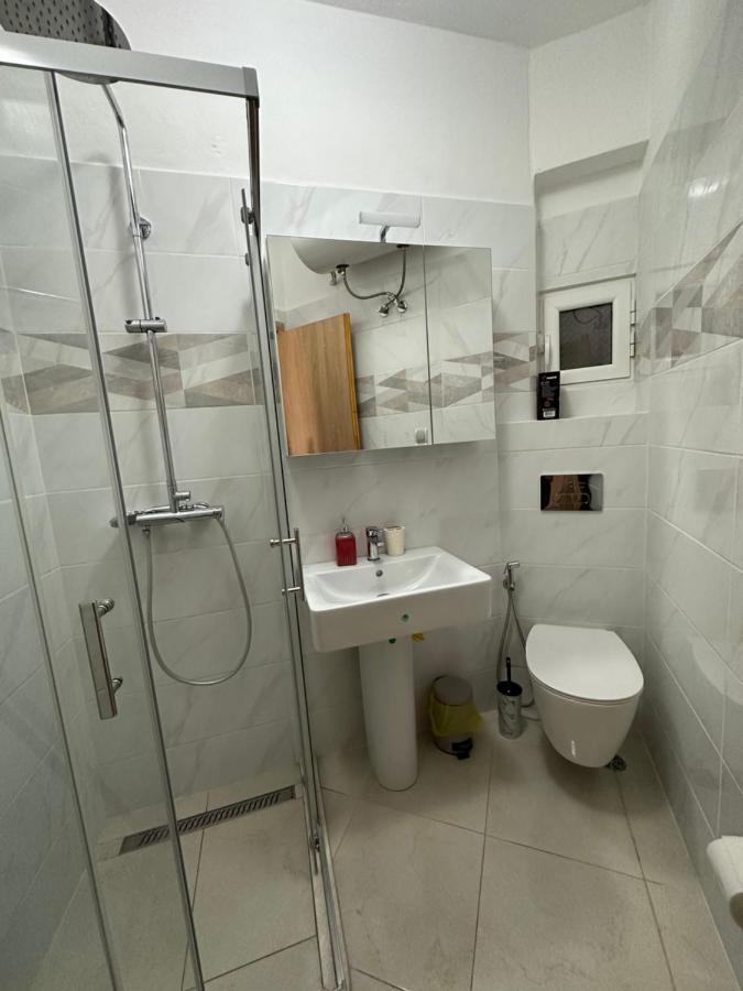 Velis Apartment Saranda Extérieur photo